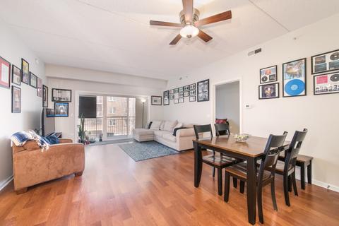 1277 E Thacker St #301, Des Plaines, IL 60016 photo 8