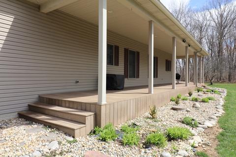 16682 Parnell Rd, Dewitt, IL 61735 photo 9