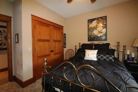 16682 Parnell Rd, Dewitt, IL 61735 photo 35