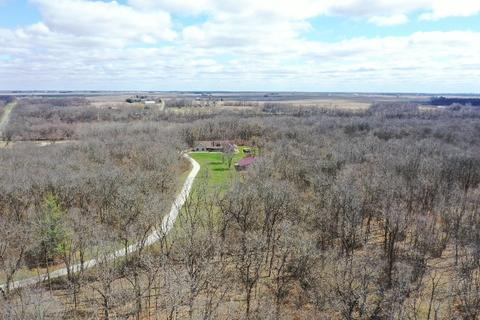 16682 Parnell Rd, Dewitt, IL 61735 photo 59