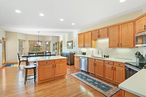 5905 Saddle Rdg, Johnsburg, IL 60051 photo 4
