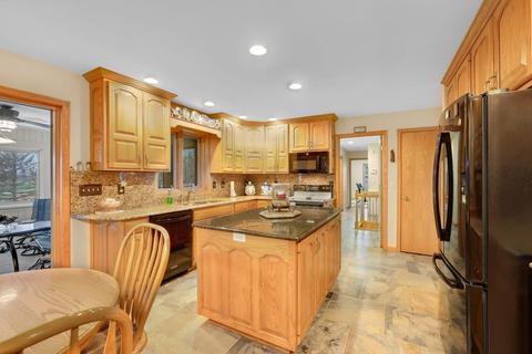 1365 County Road 2550 Rd, Ogden, IL 61859 photo 13