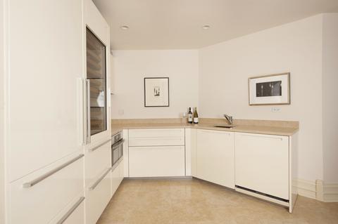 79 Elm St, Chicago, IL 60611 photo 28