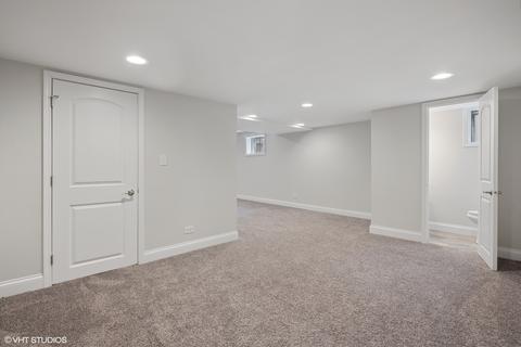 25 W731 Red Maple Ln, Wheaton, IL 60189 photo 28