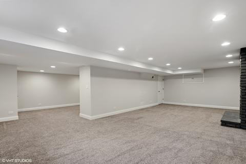 25 W731 Red Maple Ln, Wheaton, IL 60189 photo 29