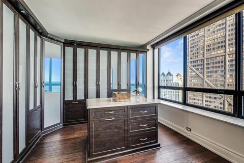 180 E Pearson St #7101, Chicago, IL 60611 photo 21
