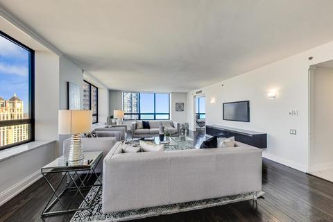 180 E Pearson St #7101, Chicago, IL 60611 photo 4