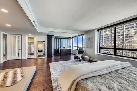 180 E Pearson St #7101, Chicago, IL 60611 photo 20