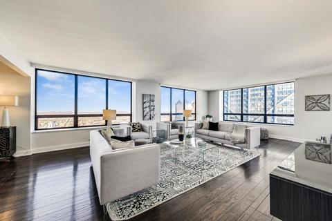 180 E Pearson St #7101, Chicago, IL 60611 photo 2