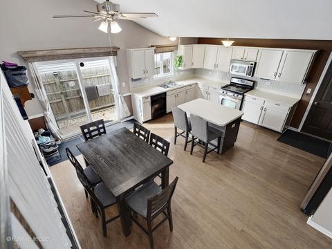 1510 Major Dr, Plainfield, IL 60586 photo 4