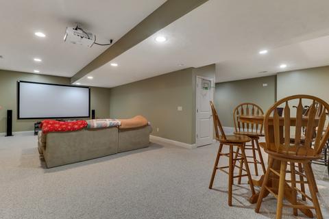 8 Brookline Ct, Bloomington, IL 61705 photo 36