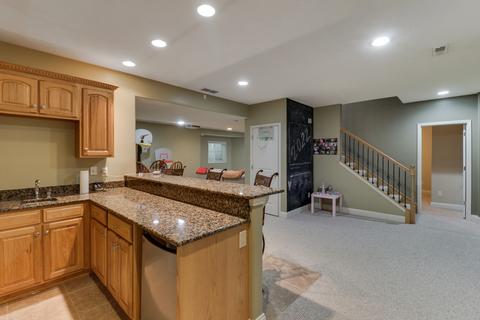 8 Brookline Ct, Bloomington, IL 61705 photo 40