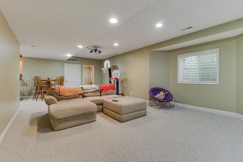 8 Brookline Ct, Bloomington, IL 61705 photo 37