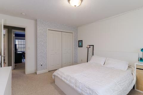 8 Brookline Ct, Bloomington, IL 61705 photo 26