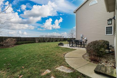 8 Brookline Ct, Bloomington, IL 61705 photo 41