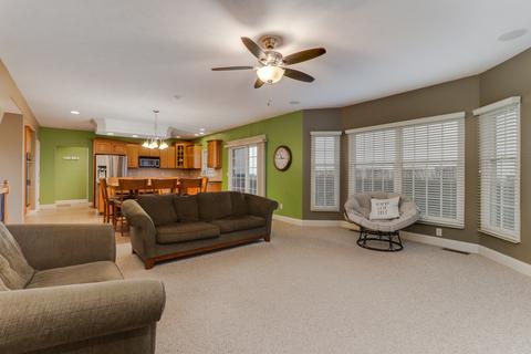 8 Brookline Ct, Bloomington, IL 61705 photo 11