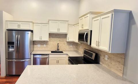 401 Park Creek Ct, Normal, IL 61761 photo 2