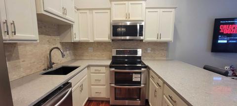 401 Park Creek Ct, Normal, IL 61761 photo 5