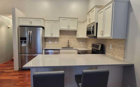 401 Park Creek Ct, Normal, IL 61761 photo 6