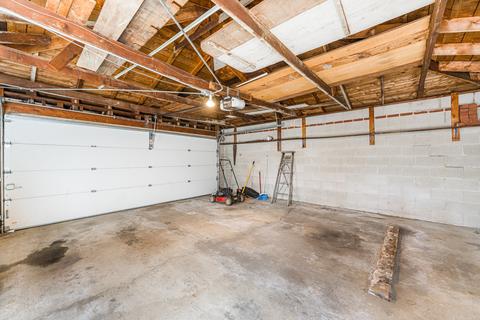 845 N Sumner St, Addison, IL 60101 photo 25