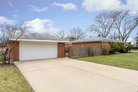 845 N Sumner St, Addison, IL 60101 photo 3