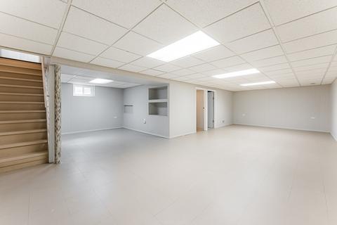 845 N Sumner St, Addison, IL 60101 photo 14