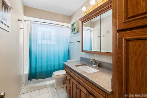 7326 Beloit Ave, Bridgeview, IL 60455 photo 16