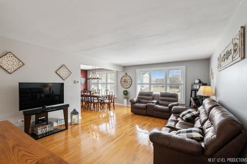 7326 Beloit Ave, Bridgeview, IL 60455 photo 7