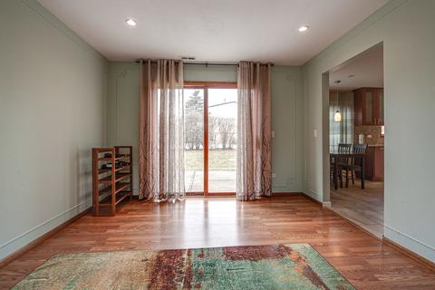 532 Surf Ct, Wheeling, IL 60090 photo 6