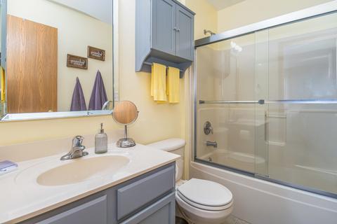 1118 Clover Dr, Minooka, IL 60447 photo 8