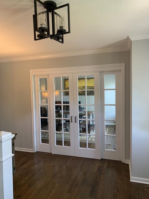 976 Greenview Ave, Des Plaines, IL 60016 photo 5