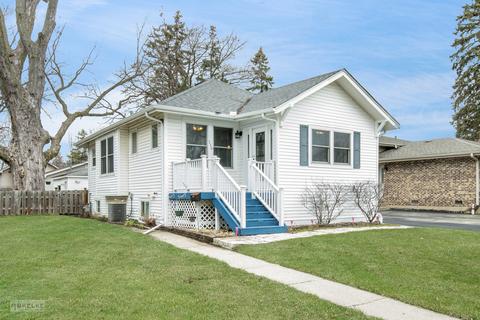 116 N Berteau Ave, Bartlett, IL 60103 photo 2