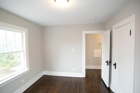 459 Oak Ave, Aurora, IL 60506 photo 15