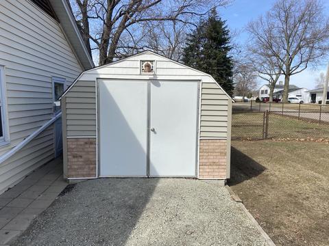 112 Carolee Ln, Morrison, IL 61270 photo 5