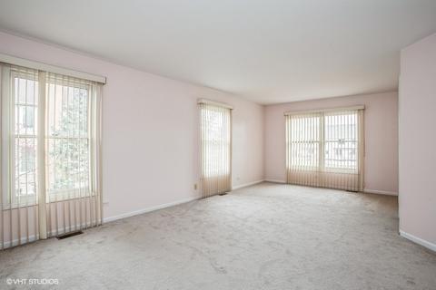 1435 Falcon Ln, Hoffman Estates, IL 60192 photo 10