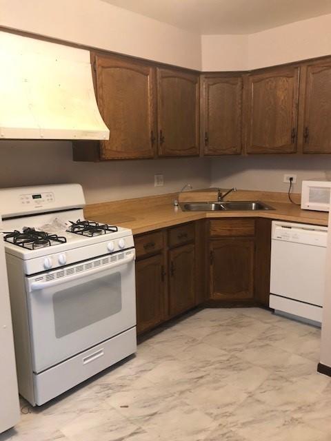 161 Gregory St #3, Aurora, IL 60504 photo 7