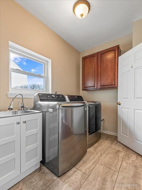 229 Burton Dr, Bartlett, IL 60103 photo 12