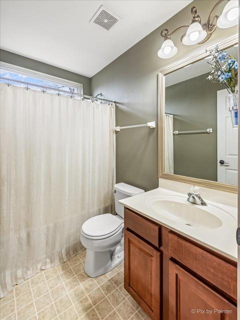 229 Burton Dr, Bartlett, IL 60103 photo 22