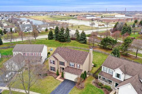 1603 Sierra Highlands Dr, Plainfield, IL 60586 photo 2