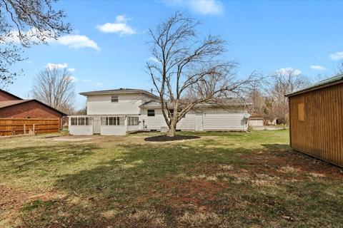 2903 Capen Dr, Bloomington, IL 61704 photo 23