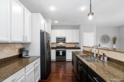 3014 Cookson Ave, Elgin, IL 60124 photo 7