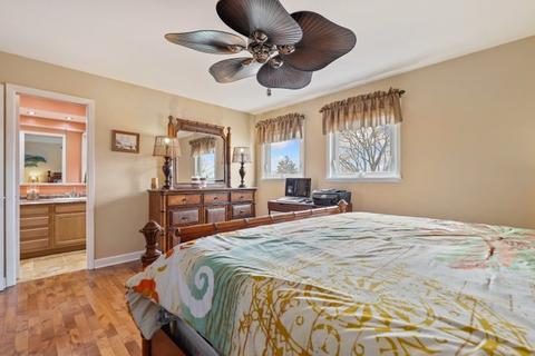 843 Kings Point Dr E, Addison, IL 60101 photo 12