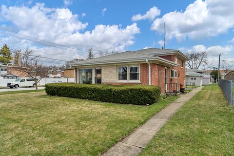 2201 Pine St, Des Plaines, IL 60018 photo 3