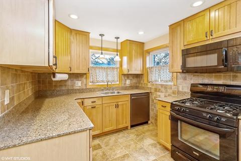 24 Dunlap Rd, Park Forest, IL 60466 photo 6