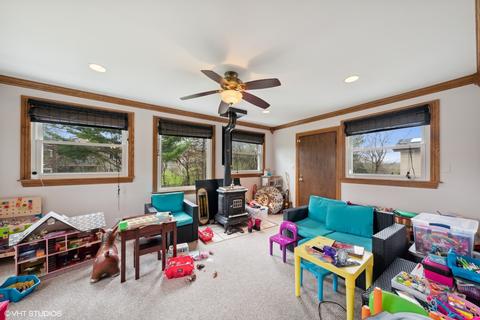 1040 Windsor Dr, Wheaton, IL 60189 photo 9