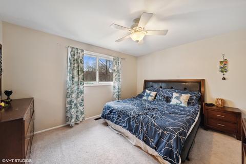 1040 Windsor Dr, Wheaton, IL 60189 photo 10