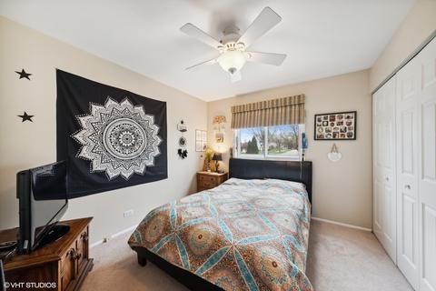 1040 Windsor Dr, Wheaton, IL 60189 photo 12