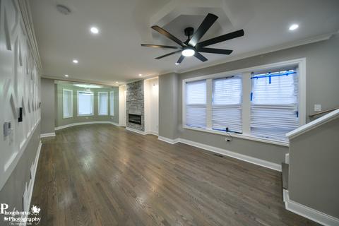 1713 E 86th Pl, Chicago, IL 60617 photo 1