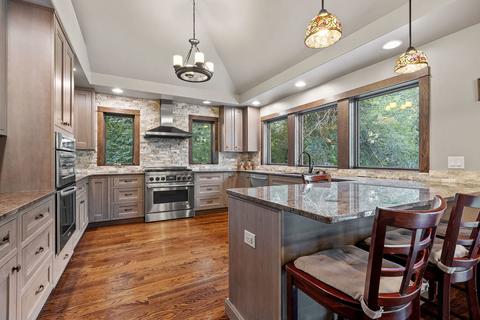 2 S266 Madison St, Wheaton, IL 60189 photo 17