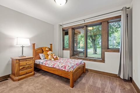 2 S266 Madison St, Wheaton, IL 60189 photo 21